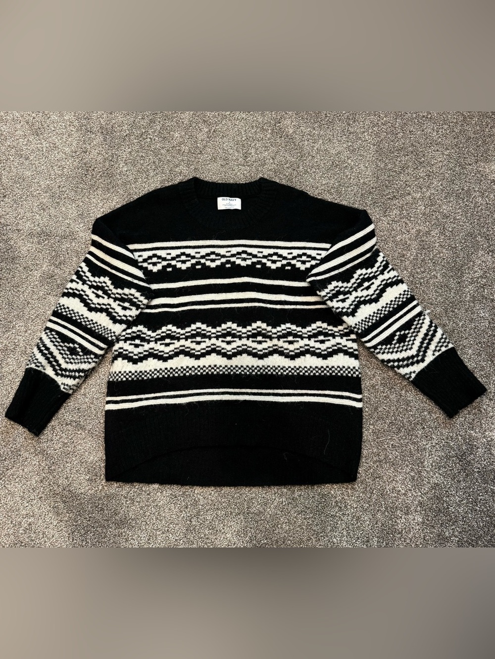 Old Navy Black & White Fair Isle Crewneck Sweater